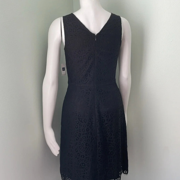 Gap Black Eyelet Sleeveless Dress size 0 NEW - Picture 5 of 8